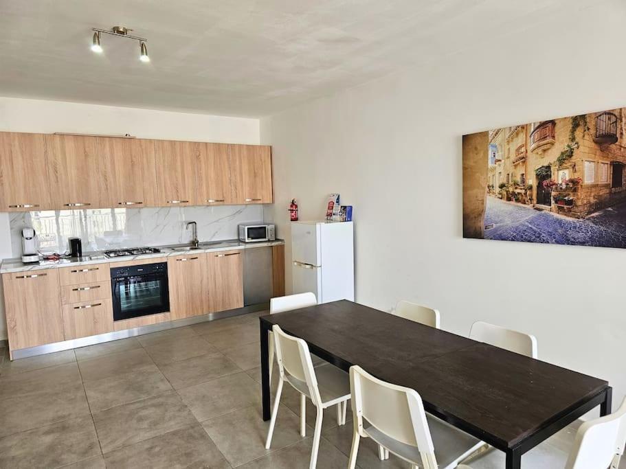 3 Bedroom St Pauls Bay Apartment
